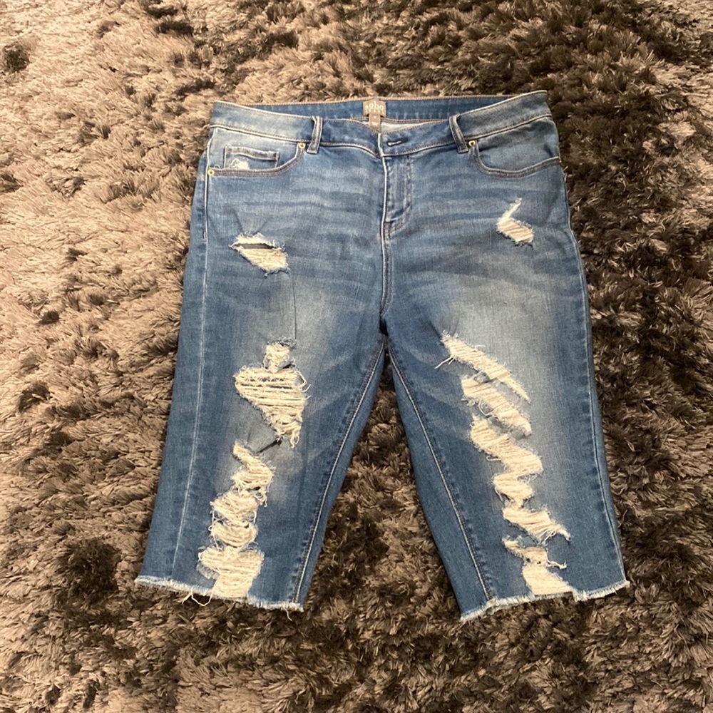 NY&Co Light Blue Distressed Denim Jean Shorts